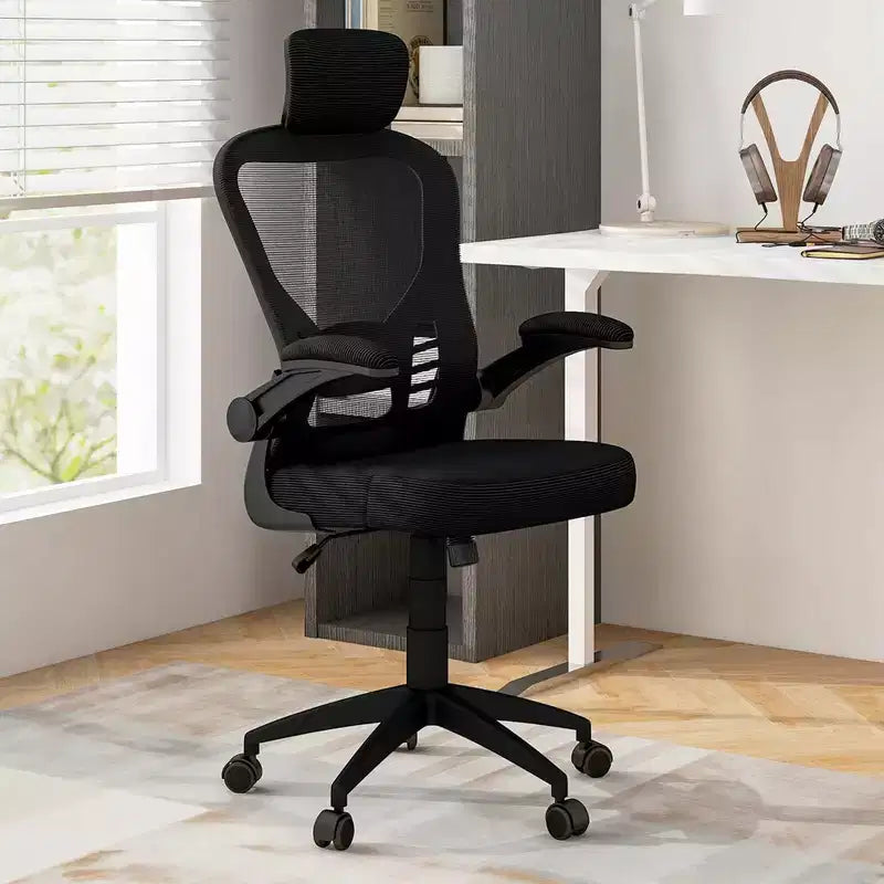 Sedia da ufficio ergonomica in rete con altezza e poggiatesta regolabili, nera